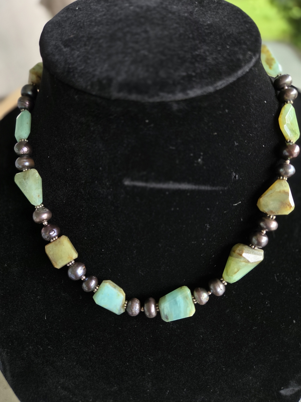 Atrisan Peruvian Opal Lustrous Black Freshwater Pearl Necklace Silvertone Accent - Picture 2 of 11